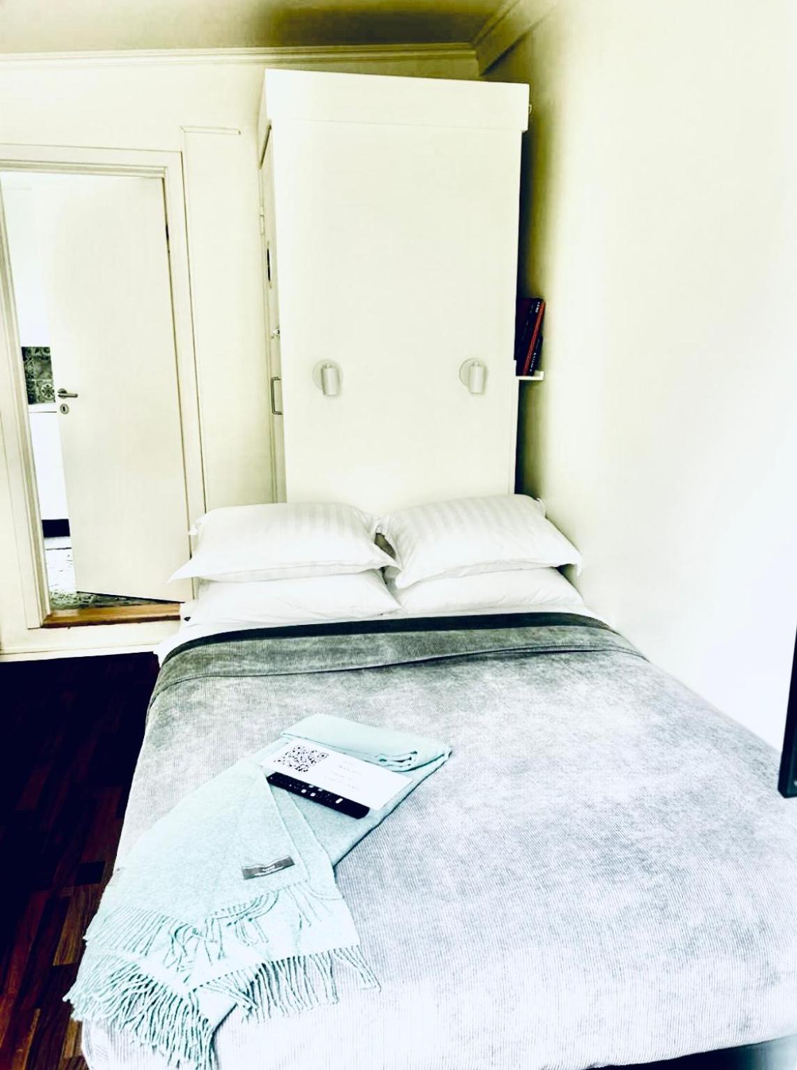 Studio 104- Free Parking Onsite -Private Entrance Reykjavik Ngoại thất bức ảnh